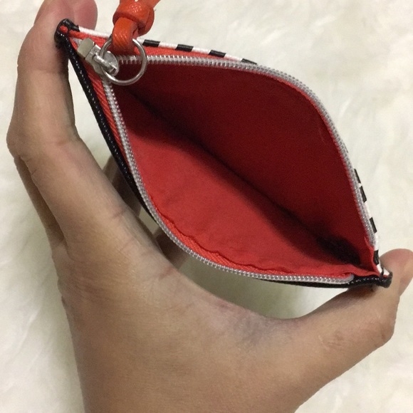 Geometric Wallet Case - Picture 4 of 5